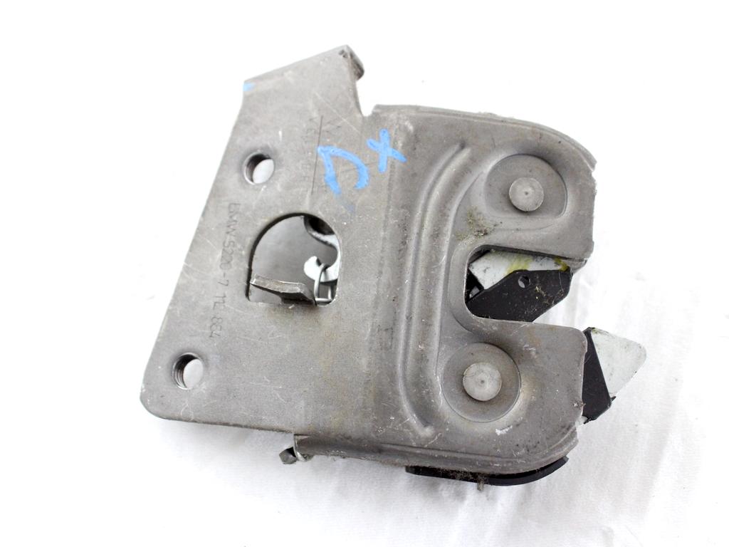 52207112864 AGGANCIO SERRATURA SEDILE POSTERIORE LATO DESTRO BMW SERIE 3 320D E92 2.0 D 135KW 6M 2P (2011) RICAMBIO USATO