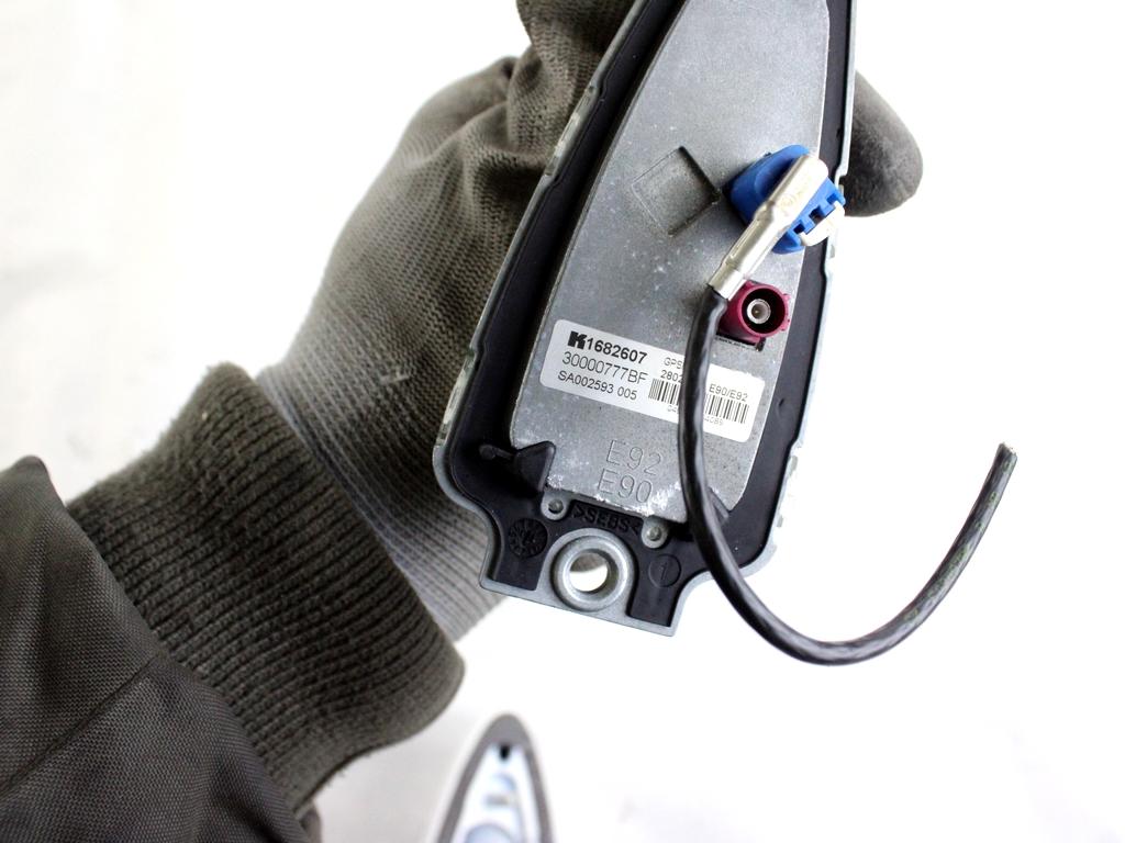 6929345 PINNA ANTENNA TETTO SISTEMA DI NAVIGAZIONE SATELLITARE BMW SERIE 3 320D E92 2.0 D 135KW 6M 2P (2011) RICAMBIO USATO