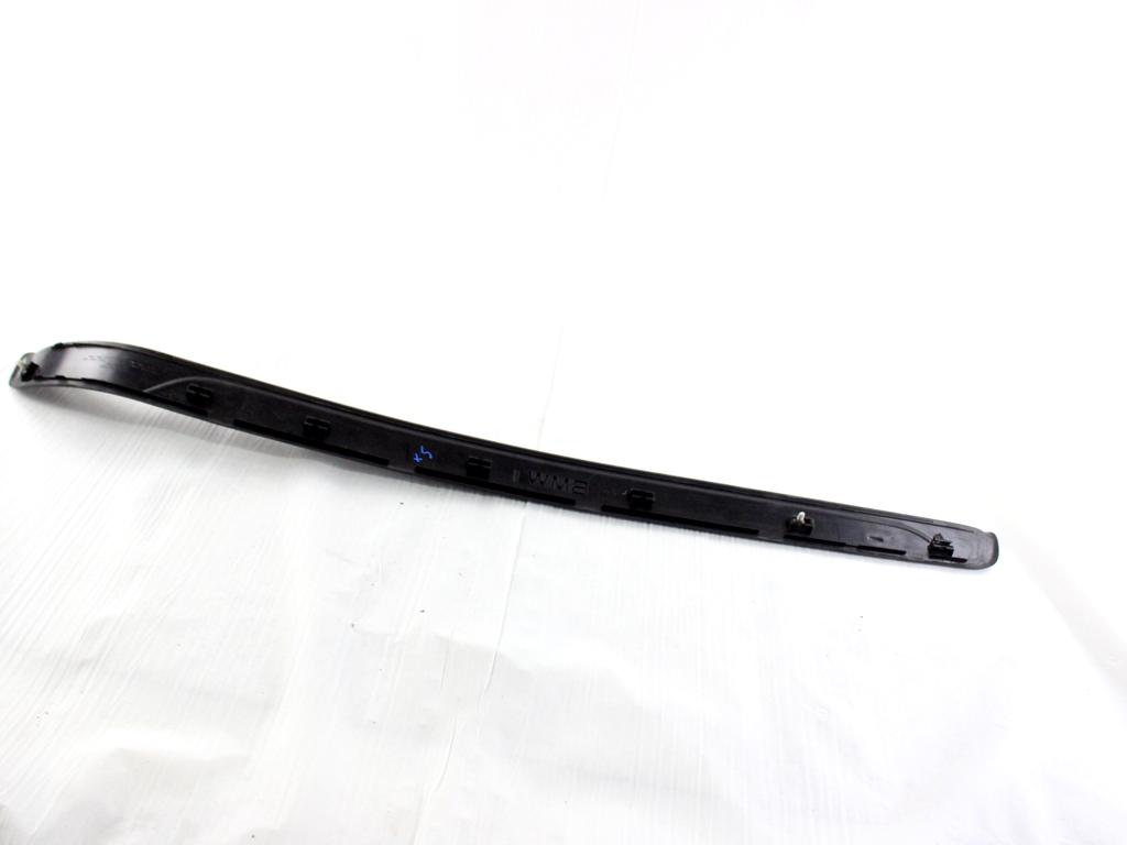 51477120763 RIVESTIMENTO PIEDI BATTITACCO LATO SINISTRO BMW SERIE 3 320D E92 2.0 D 135KW 6M 2P (2011) RICAMBIO USATO