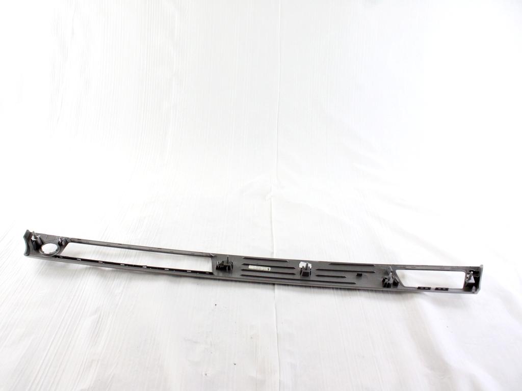 7132845 MODANATURA LISTELLO INTERNO CRUSCOTTO LATO DESTRO BMW SERIE 3 320D E92 2.0 D 135KW 6M 2P (2011) RICAMBIO USATO