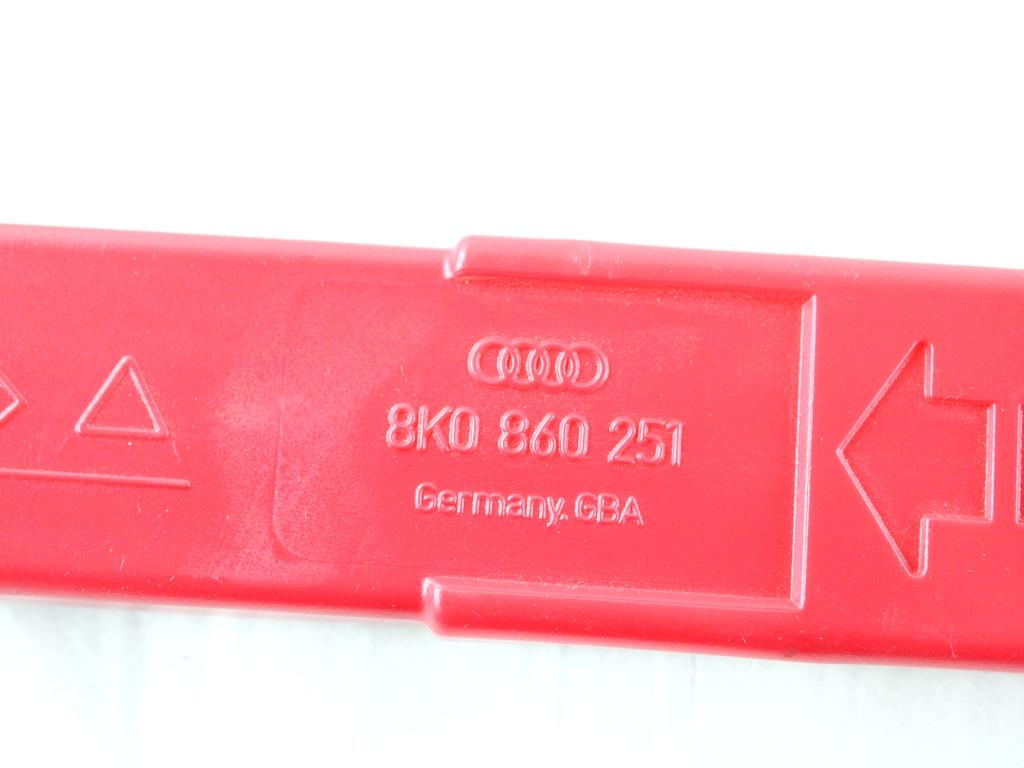 8K0860251 TRIANGOLO EMERGENZA AUDI A5 SPORTBACK 2.0 D 130KW 4X4 5P AUT (2013) RICAMBIO USATO