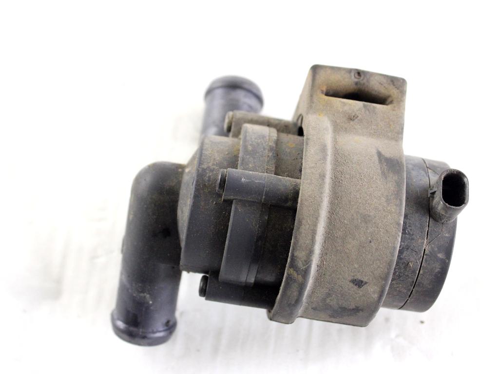 POMPA ACQUA SECONDARIA VOLKSWAGEN T-ROC 1.5 B 110KW AUT 5P (2020) RICAMBIO USATO 