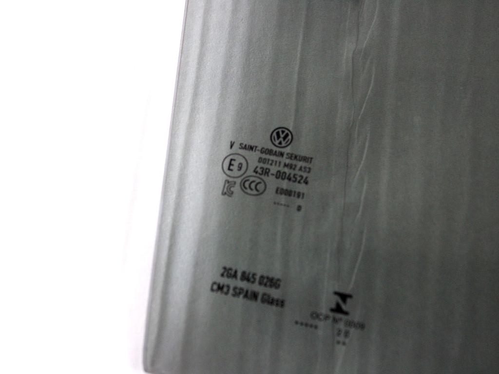 2GA845026G VETRO SCENDENTE PORTA POSTERIORE DESTRA OSCURATO VOLKSWAGEN T-ROC 1.5 B 110KW AUT 5P (2020) RICAMBIO USATO 