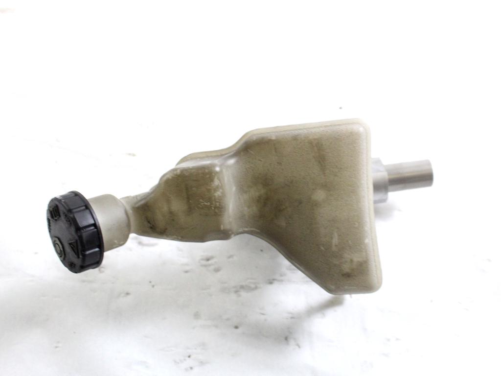 A1774305500 POMPA COMANDO FRENI VASCHETTA MERCEDES GLA 250 D H247 1.3 B 118KW AUT 5P (2023) RICAMBIO USATO 