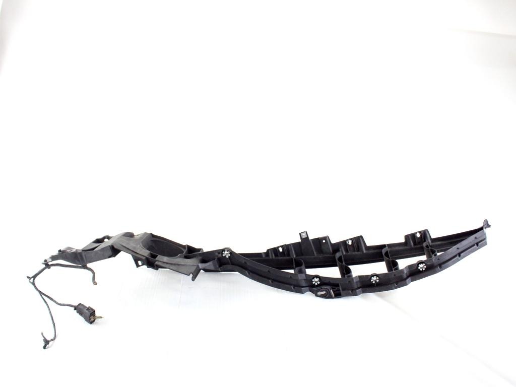 51127157990 SUPPORTO PARAFANGO ANTERIORE DESTRO BMW X5 E70 3.0 D 4X4 173KW AUT 5P (2007) RICAMBIO USATO