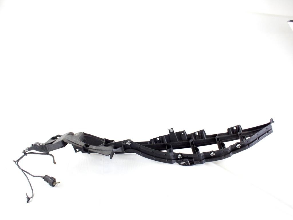 51127157990 SUPPORTO PARAFANGO ANTERIORE DESTRO BMW X5 E70 3.0 D 4X4 173KW AUT 5P (2007) RICAMBIO USATO