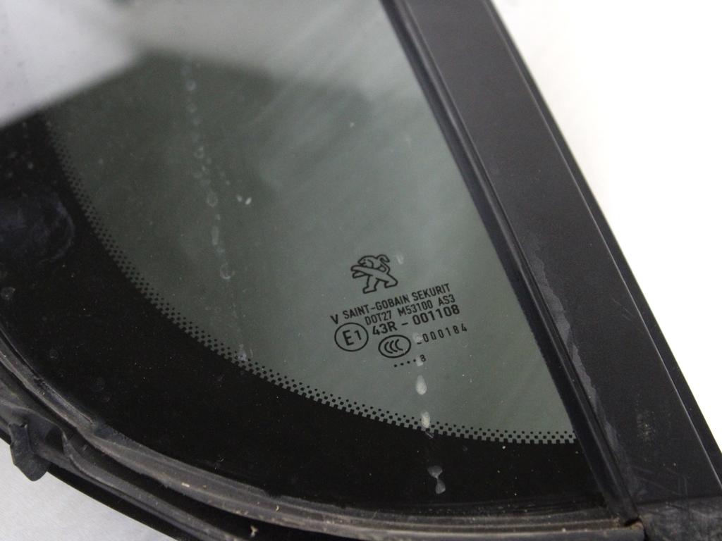 9677917980 VETRO FISSO PORTA POSTERIORE DESTRA PEUGEOT 308 1.5 D 96KW 6M 5P (2018) RICAMBIO USATO 