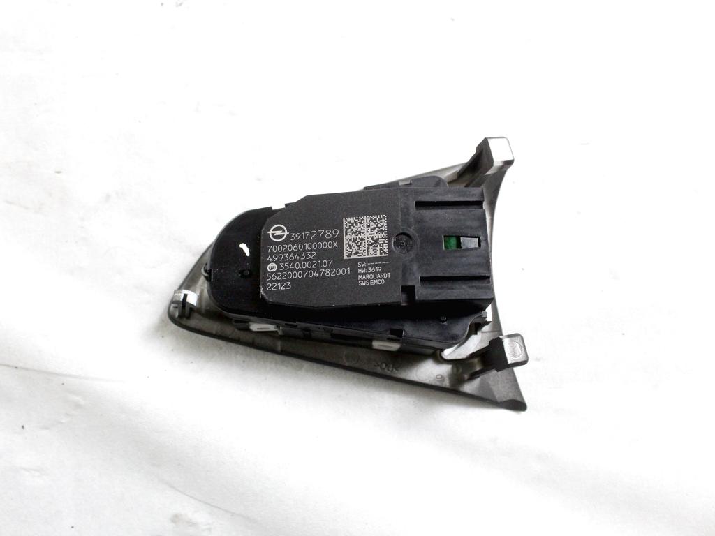 39172789 COMANDI AUTORADIO AL VOLANTE OPEL CORSA F 1.2 B 74KW 6M 5P (2022) RICAMBIO USATO 