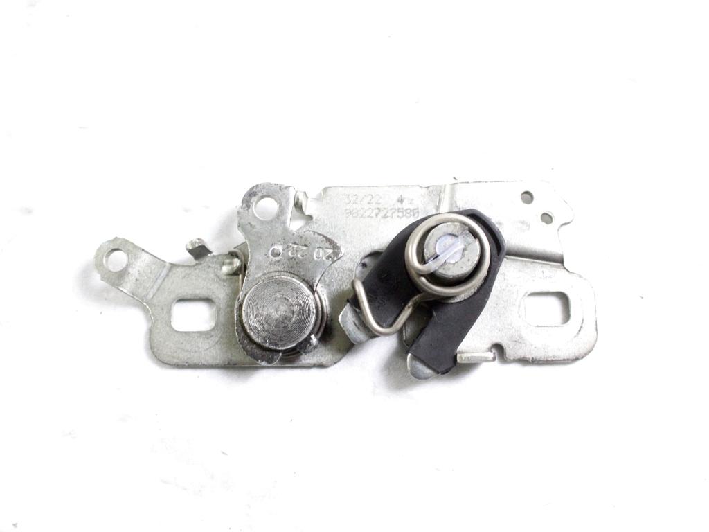 9822727580 CHIUSURA SERRATURA COFANO ANTERIORE OPEL CORSA F 1.2 B 74KW 6M 5P (2022) RICAMBIO USATO 