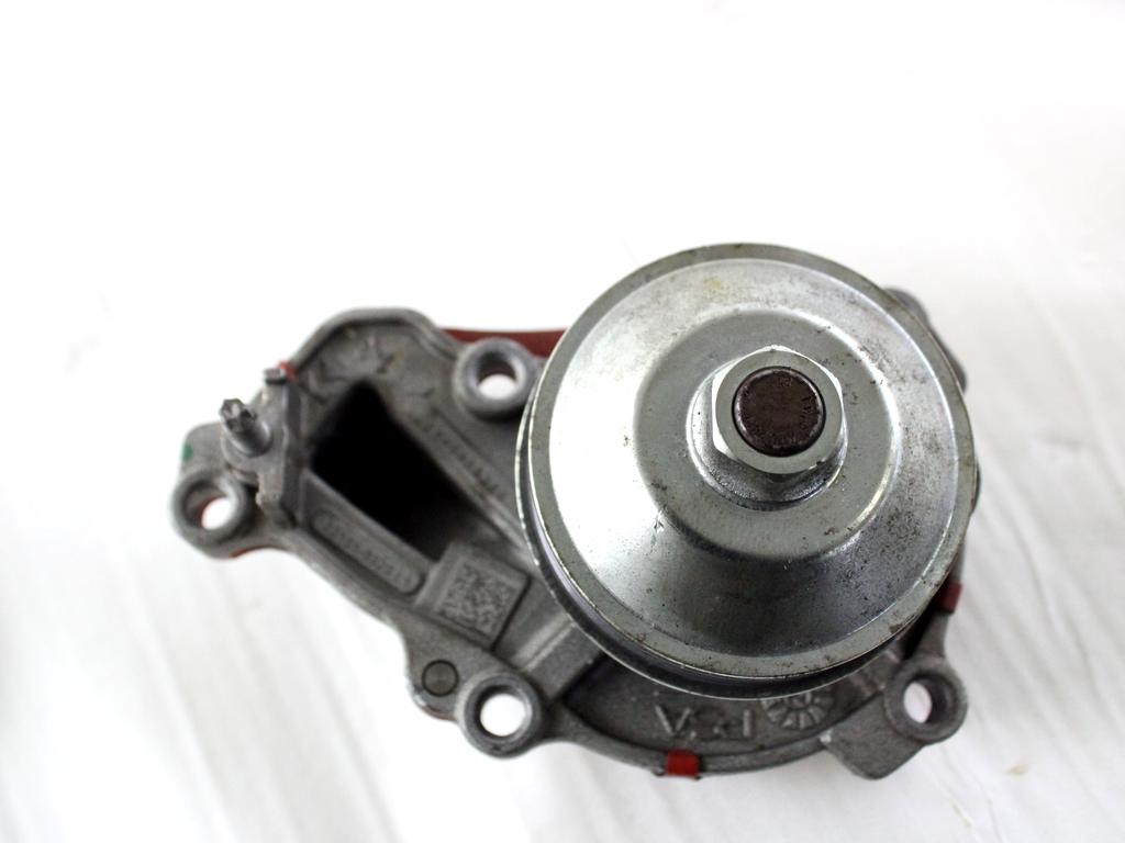 9846882380 POMPA ACQUA OPEL CORSA F 1.2 B 74KW 6M 5P (2022) RICAMBIO USATO 