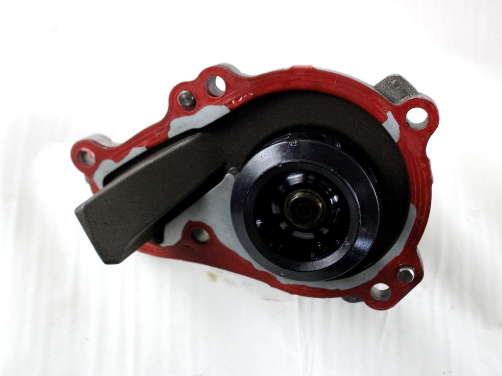 9846882380 POMPA ACQUA OPEL CORSA F 1.2 B 74KW 6M 5P (2022) RICAMBIO USATO 