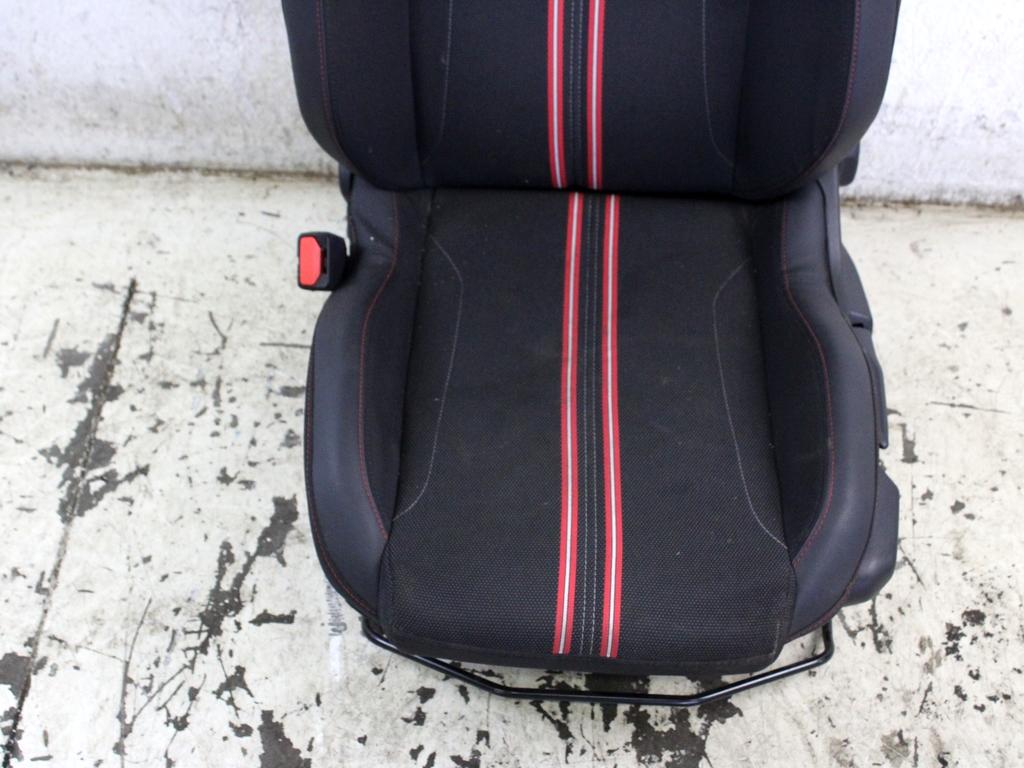 9823917680 SEDILE ANTERIORE SINISTRO GUIDATORE OPEL CORSA F 1.2 B 74KW 6M 5P (2022) RICAMBIO USATO 