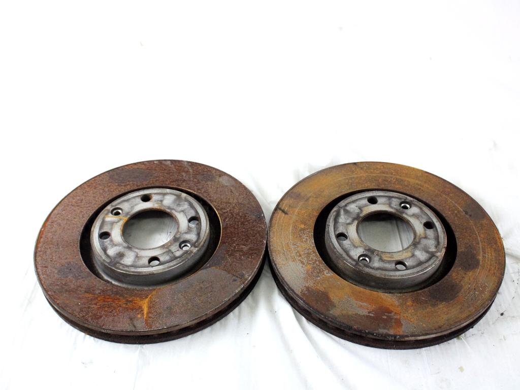 9809266280 COPPIA DISCHI FRENO ANTERIORI OPEL CORSA F 1.2 B 74KW 6M 5P (2022) RICAMBIO USATO 