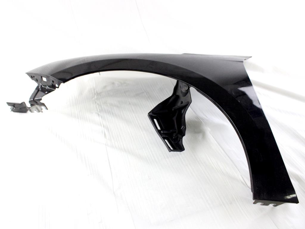 9829283280 PARAFANGO ANTERIORE SINISTRO OPEL CORSA F 1.2 B 74KW 6M 5P (2022) RICAMBIO USATO 
