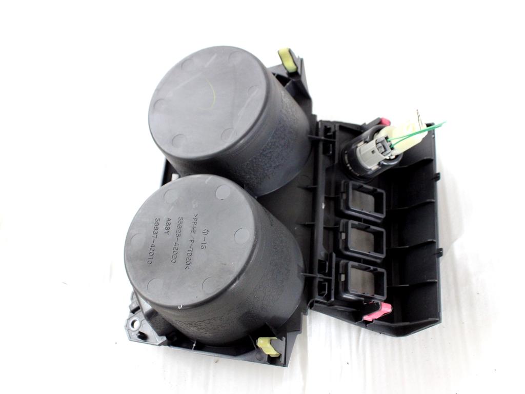 55625-42020 PORTABEVANDE TOYOTA RAV4 2.2 D 4X4 100KW 6M 5P (2008) RICAMBIO USATO 