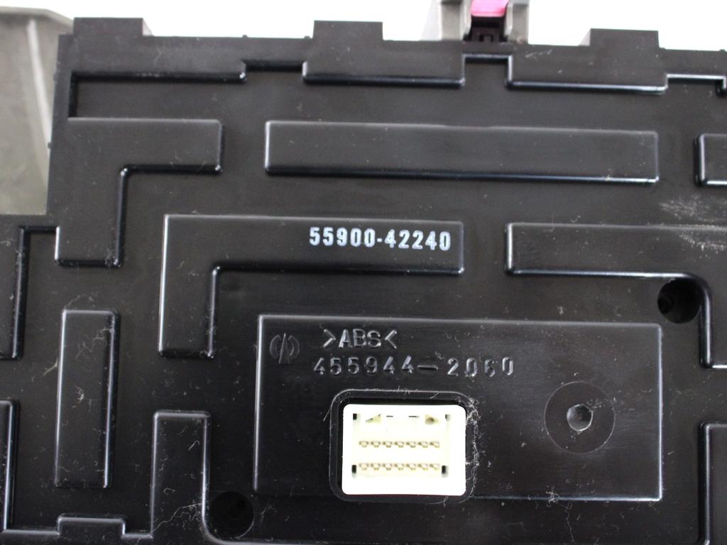 55900-42240 CENTRALINA GRUPPO DI COMANDO CLIMATIZZATORE CLIMA A/C AUTOMATICO TOYOTA RAV4 2.2 D 4X4 100KW 6M 5P (2008) RICAMBIO USATO 