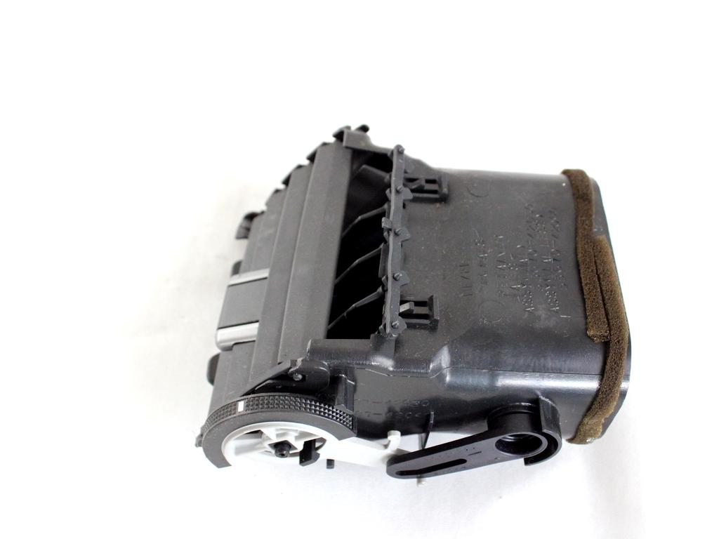 55670-42050 BOCCHETTE AERAZIONE CENTRALI CRUSCOTTO TOYOTA RAV4 2.2 D 4X4 100KW 6M 5P (2008) RICAMBIO USATO 