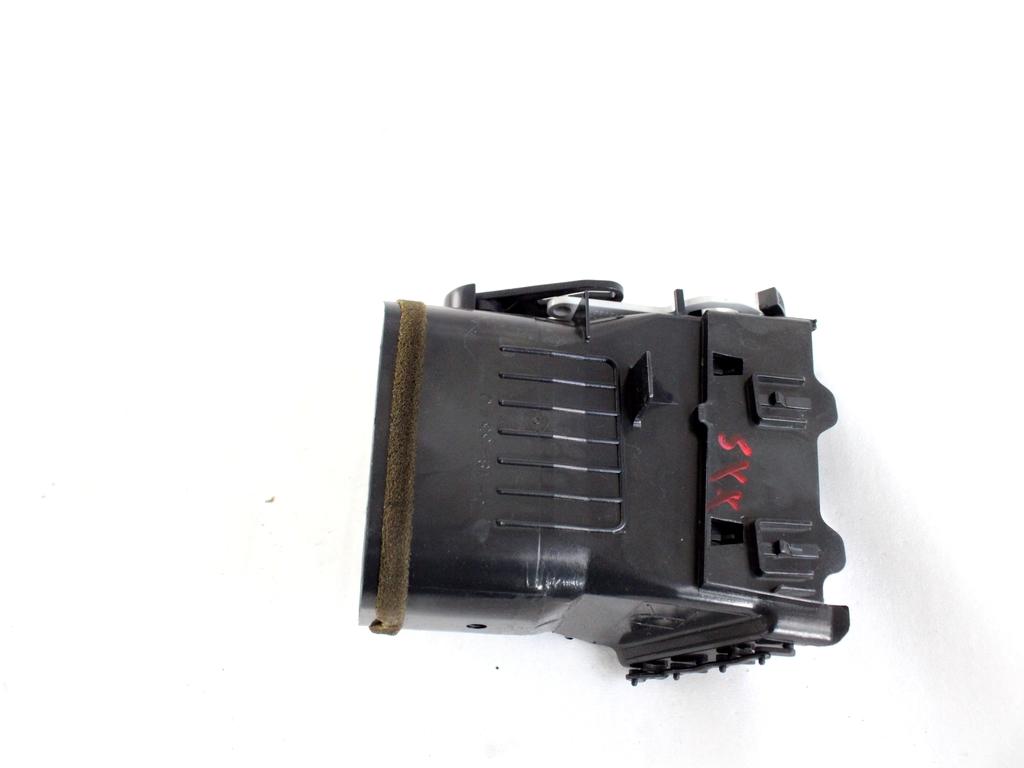 55670-42050 BOCCHETTE AERAZIONE CENTRALI CRUSCOTTO TOYOTA RAV4 2.2 D 4X4 100KW 6M 5P (2008) RICAMBIO USATO 