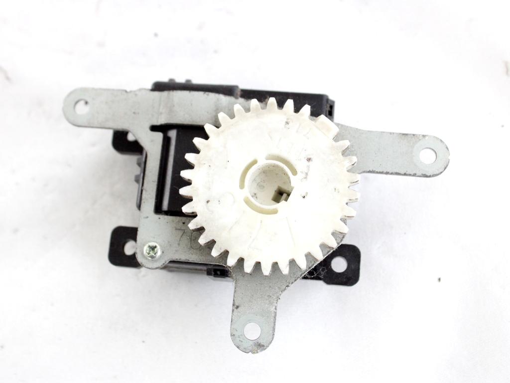 063800-0920 MOTORINO SCATOLA RISCALDAMENTO TOYOTA RAV4 2.2 D 4X4 100KW 6M 5P (2008) RICAMBIO USATO 