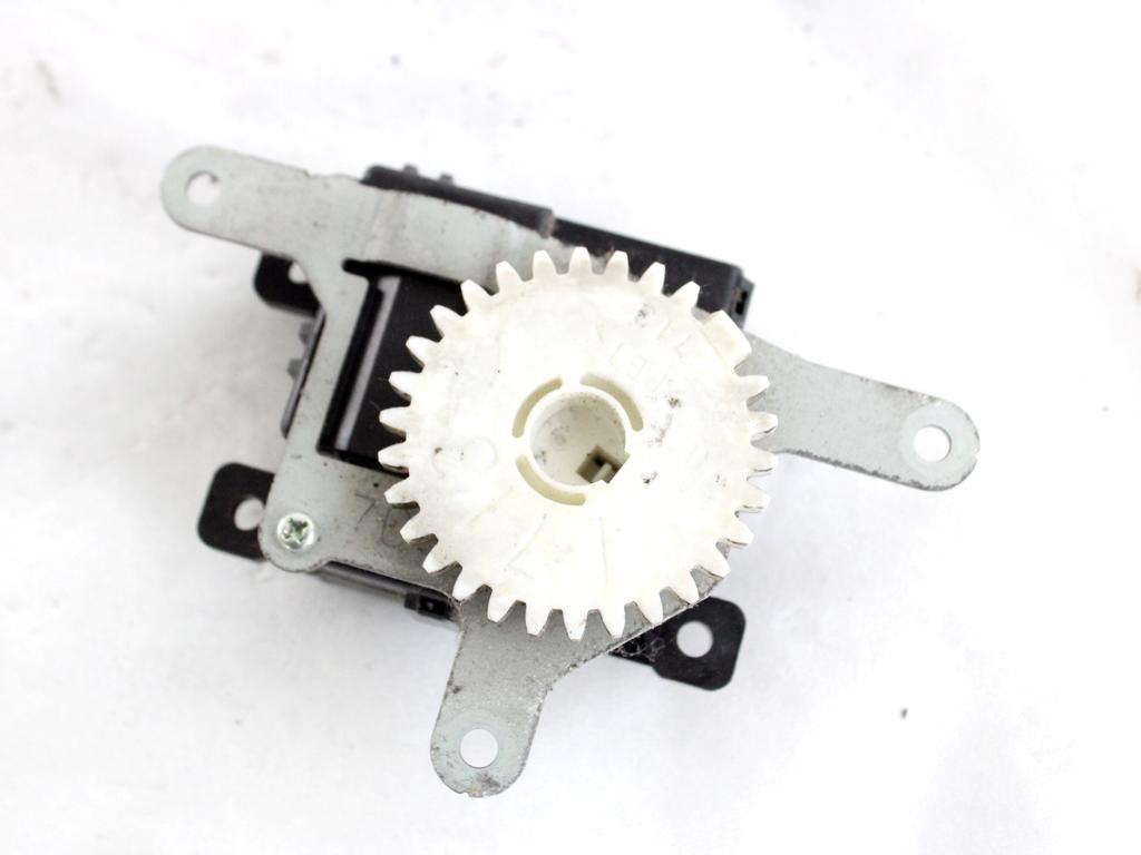 063800-0920 MOTORINO SCATOLA RISCALDAMENTO TOYOTA RAV4 2.2 D 4X4 100KW 6M 5P (2008) RICAMBIO USATO 