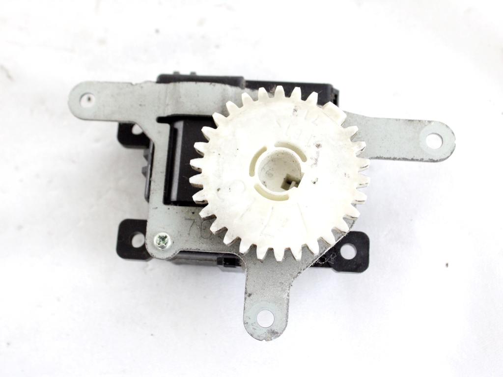 063800-0920 MOTORINO SCATOLA RISCALDAMENTO TOYOTA RAV4 2.2 D 4X4 100KW 6M 5P (2008) RICAMBIO USATO 