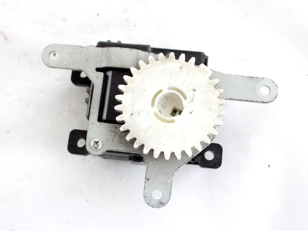 063800-0920 MOTORINO SCATOLA RISCALDAMENTO TOYOTA RAV4 2.2 D 4X4 100KW 6M 5P (2008) RICAMBIO USATO 