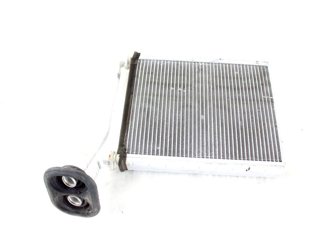 8710742170 TERMOSCAMBIATORE RISCALDAMENTO TOYOTA RAV4 2.2 D 4X4 100KW 6M 5P (2008) RICAMBIO USATO 