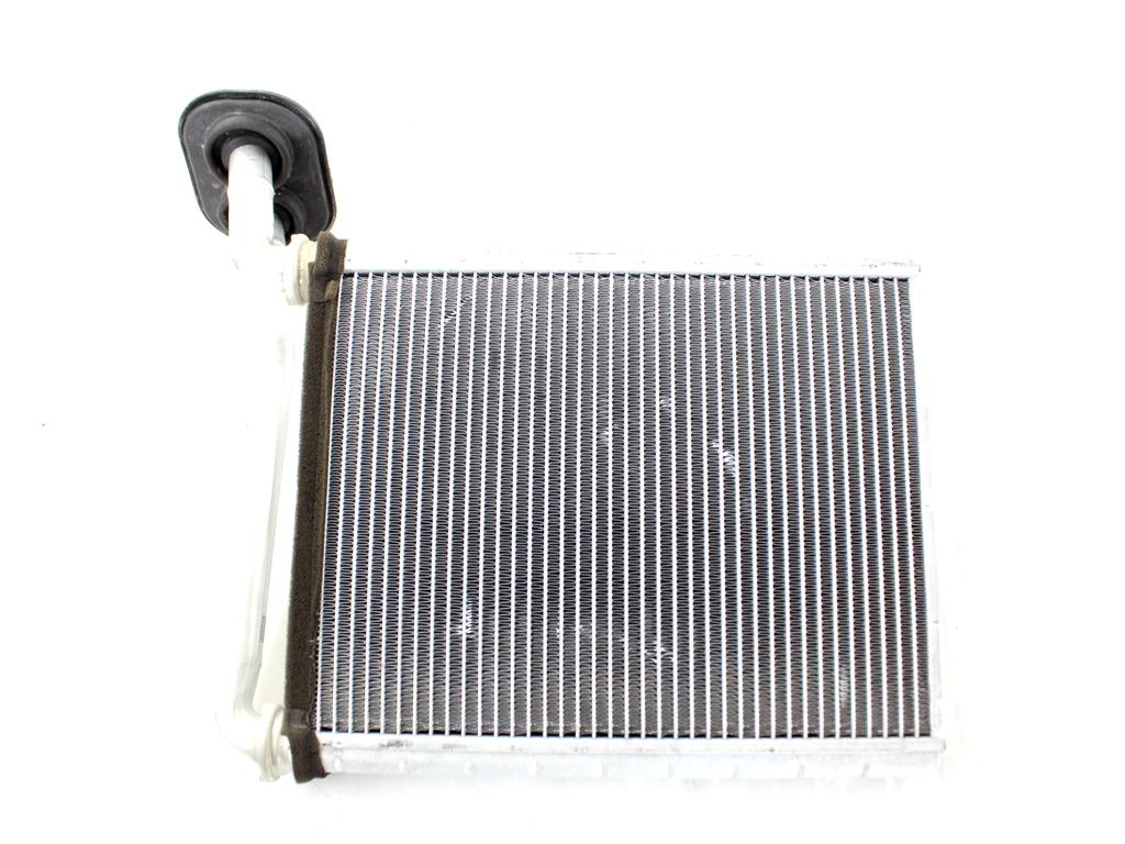 8710742170 TERMOSCAMBIATORE RISCALDAMENTO TOYOTA RAV4 2.2 D 4X4 100KW 6M 5P (2008) RICAMBIO USATO 