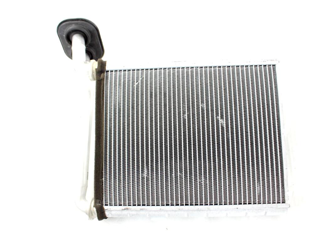 8710742170 TERMOSCAMBIATORE RISCALDAMENTO TOYOTA RAV4 2.2 D 4X4 100KW 6M 5P (2008) RICAMBIO USATO 