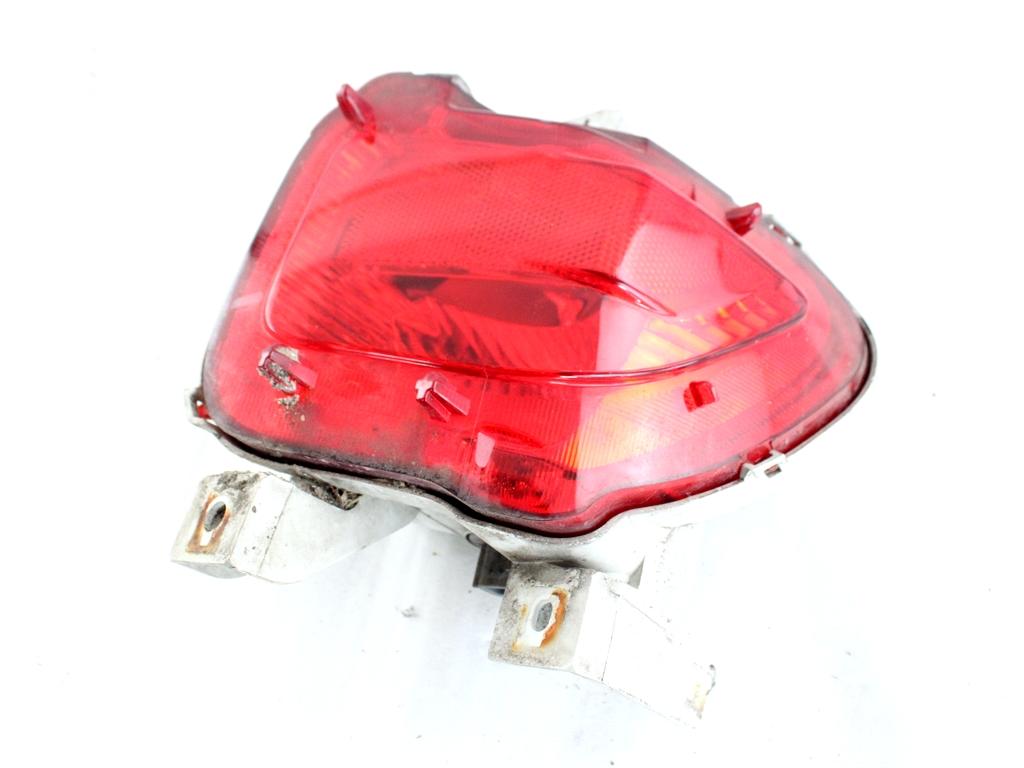8145742010 FARO FANALE RETRONEBBIA POSTERIORE DESTRO TOYOTA RAV4 2.2 D 4X4 100KW 6M 5P (2008) RICAMBIO USATO 