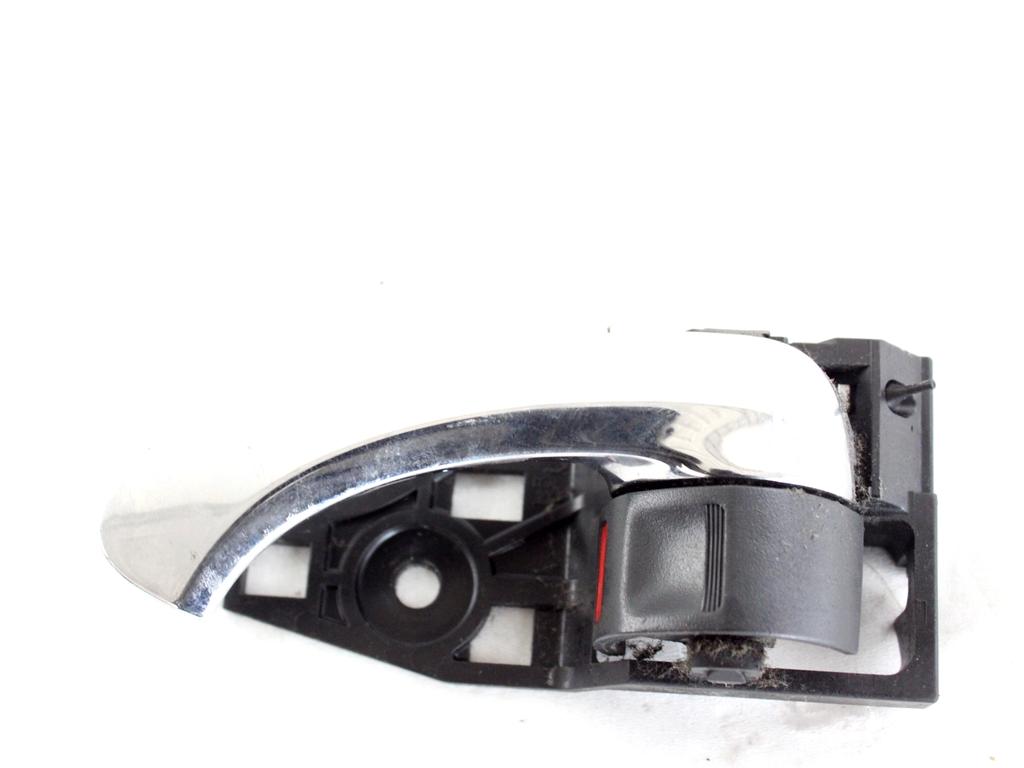 6920633100B0 MANIGLIA INTERNA PORTA ANTERIORE SINISTRA TOYOTA RAV4 2.2 D 4X4 100KW 6M 5P (2008) RICAMBIO USATO 