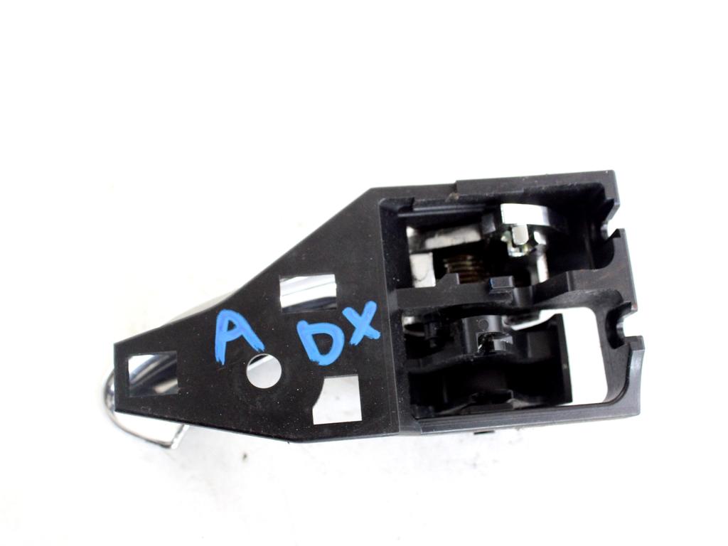6920533090B0 MANIGLIA INTERNA PORTA ANTERIORE DESTRA TOYOTA RAV4 2.2 D 4X4 100KW 6M 5P (2008) RICAMBIO USATO 