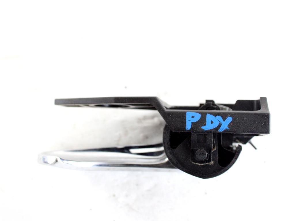 6920533090B0 MANIGLIA INTERNA PORTA POSTERIORE DESTRA TOYOTA RAV4 2.2 D 4X4 100KW 6M 5P (2008) RICAMBIO USATO 