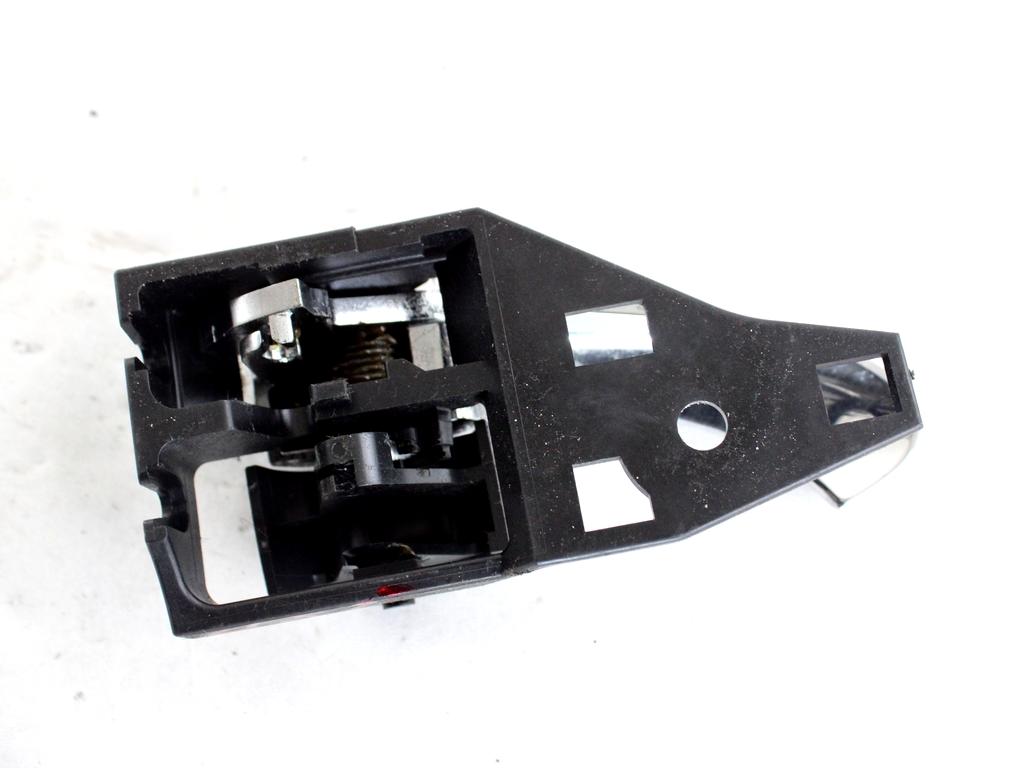 6920633100B0 MANIGLIA INTERNA PORTA POSTERIORE SINISTRA TOYOTA RAV4 2.2 D 4X4 100KW 6M 5P (2008) RICAMBIO USATO 
