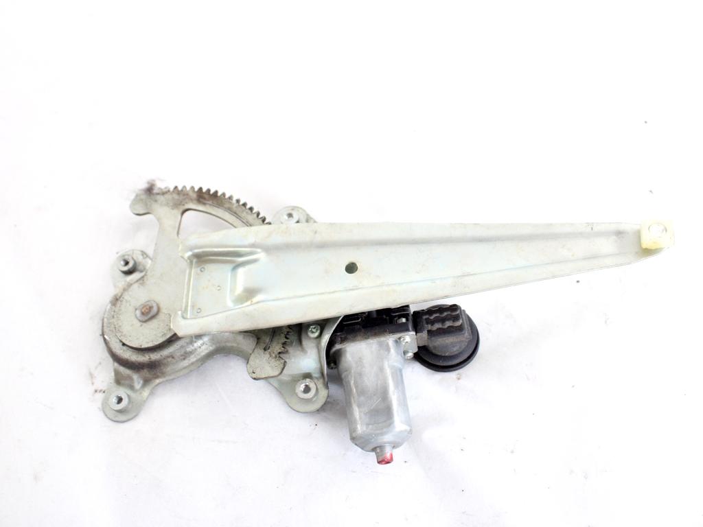 6980342040 MOTORINO MECCANISMO ALZA-VETRO ALZA-CRISTALLO PORTA POSTERIORE DESTRA TOYOTA RAV4 2.2 D 4X4 100KW 6M 5P (2008) RICAMBIO USATO 8572035140