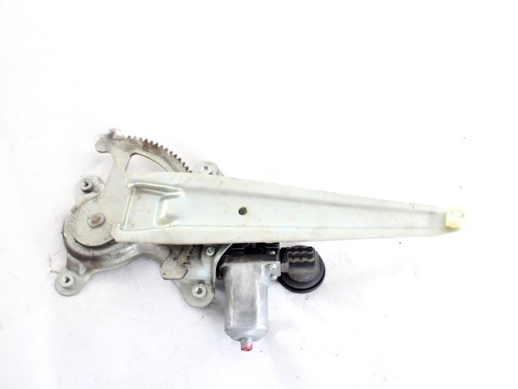 6980342040 MOTORINO MECCANISMO ALZA-VETRO ALZA-CRISTALLO PORTA POSTERIORE DESTRA TOYOTA RAV4 2.2 D 4X4 100KW 6M 5P (2008) RICAMBIO USATO 8572035140