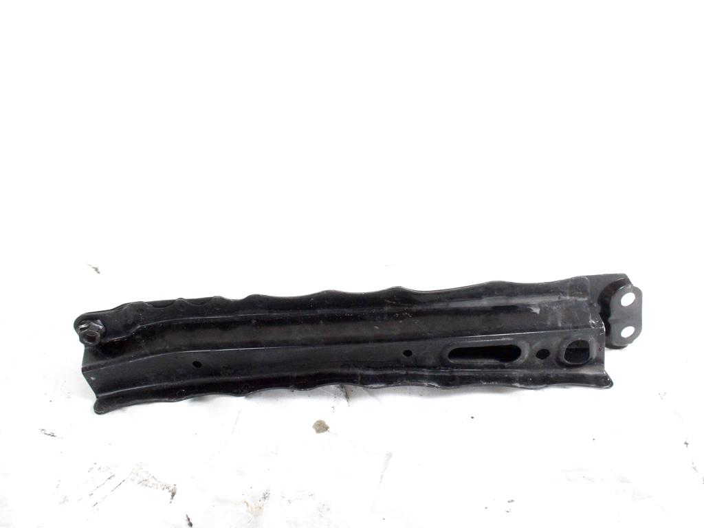 5321142902 STAFFA ANTERIORE SUPPORTO RADIATORE LATO DESTRO TOYOTA RAV4 2.2 D 4X4 100KW 6M 5P (2008) RICAMBIO USATO 