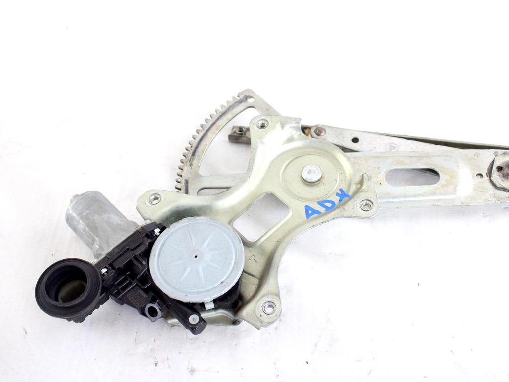 6980152080 MOTORINO MECCANISMO ALZA-VETRO ALZA-CRISTALLO PORTA ANTERIORE DESTRA TOYOTA RAV4 2.2 D 4X4 100KW 6M 5P (2008) RICAMBIO USATO 8571035180