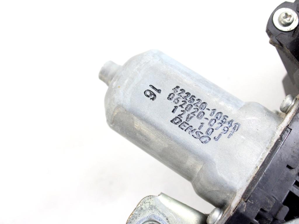 6980252080 MOTORINO MECCANISMO ALZA-VETRO ALZA-CRISTALLO PORTA ANTERIORE SINISTRA TOYOTA RAV4 2.2 D 4X4 100KW 6M 5P (2008) RICAMBIO USATO 8572042090
