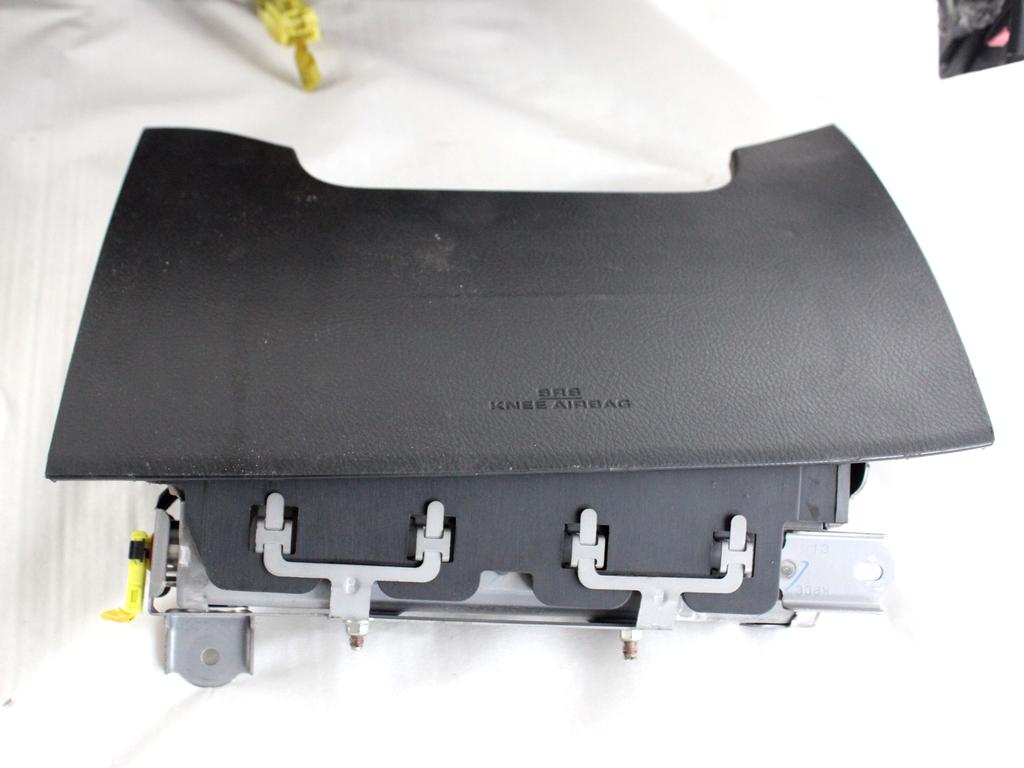 89170-42201 KIT AIRBAG TOYOTA RAV4 2.2 D 4X4 100KW 6M 5P (2008) RICAMBIO USATO CON PRETENSIONATORI CINTURE DI SICUREZZA, CENTRALINA AIRBAG, AIRBAG VOLANTE GUIDATORE, AIRBAG PASSEGGERO, CRUSCOTTO 4513042100B0 7322042140B2 7321042320B2 7396042010