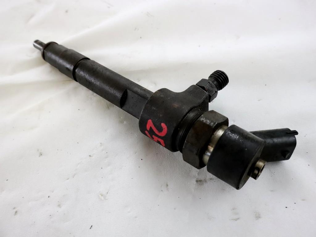 0445110119 INIETTORE DIESEL ALFA ROMEO 147 1.9 D 85KW 5M 5P (2003) RICAMBIO USATO 