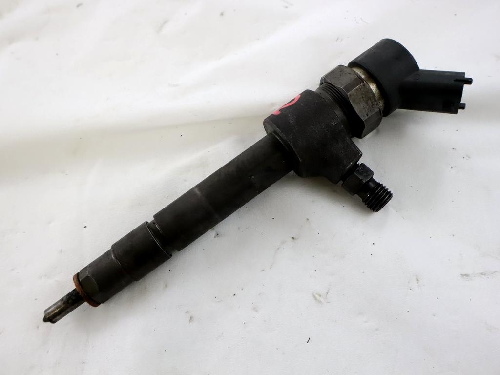 0445110119 INIETTORE DIESEL ALFA ROMEO 147 1.9 D 85KW 5M 5P (2003) RICAMBIO USATO 
