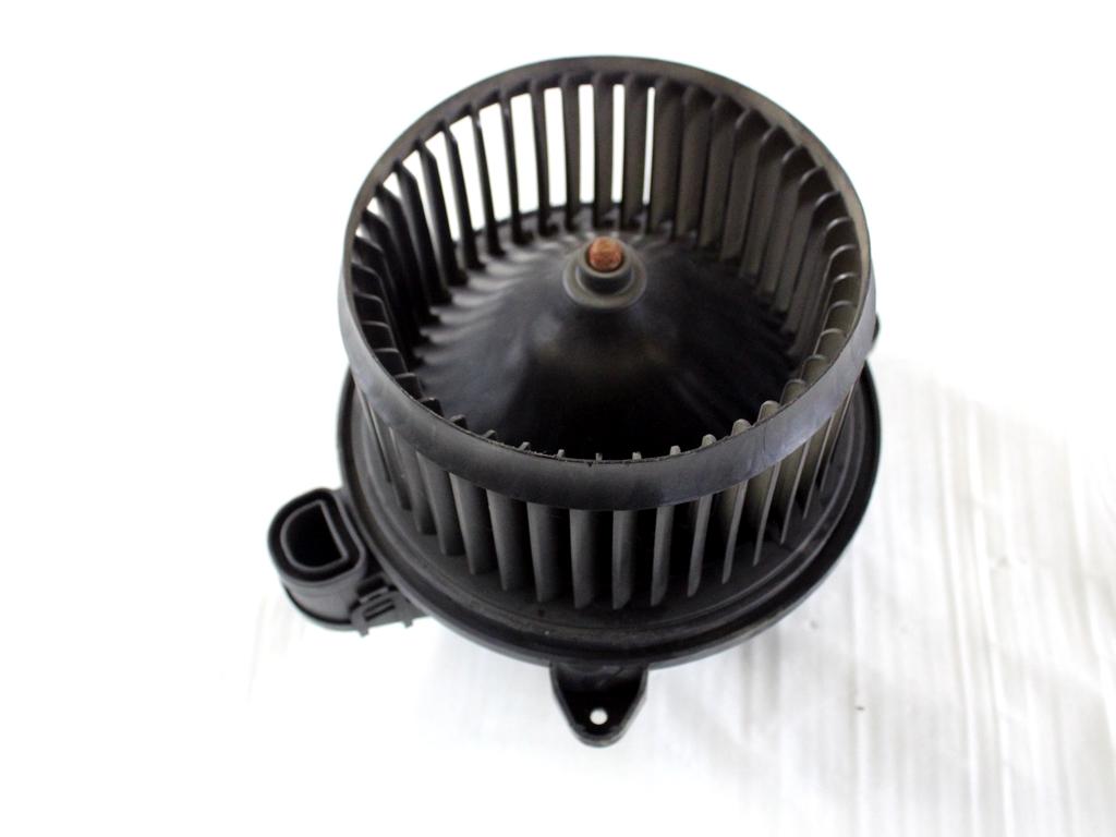 H1BH-19846-AA MOTORINO VENTOLA VENTILAZIONE ABITACOLO FORD FIESTA 1.5 D 63KW 6M 5P (2018) RICAMBIO USATO