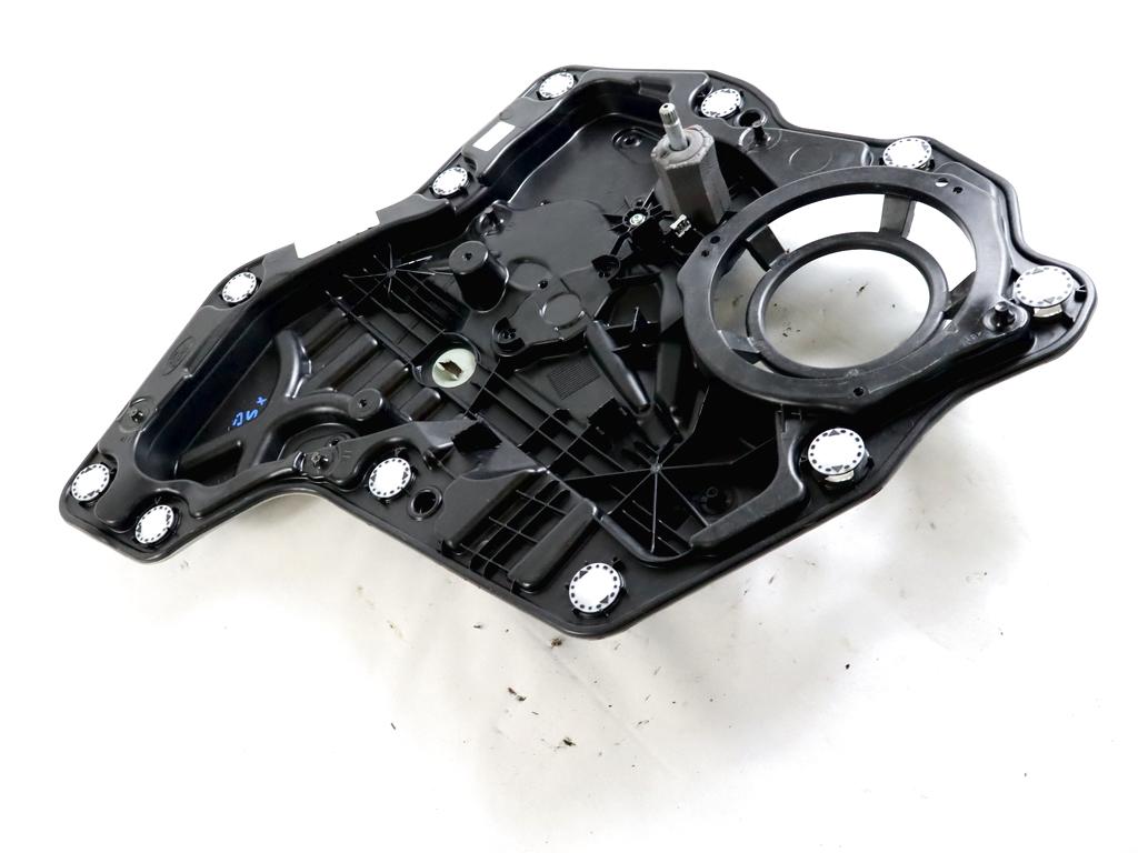2507030 MECCANISMO ALZA-VETRO ALZA-CRISTALLO PORTA POSTERIORE SINISTRA MANUALE FORD FIESTA 1.5 D 63KW 6M 5P (2018) RICAMBIO USATO