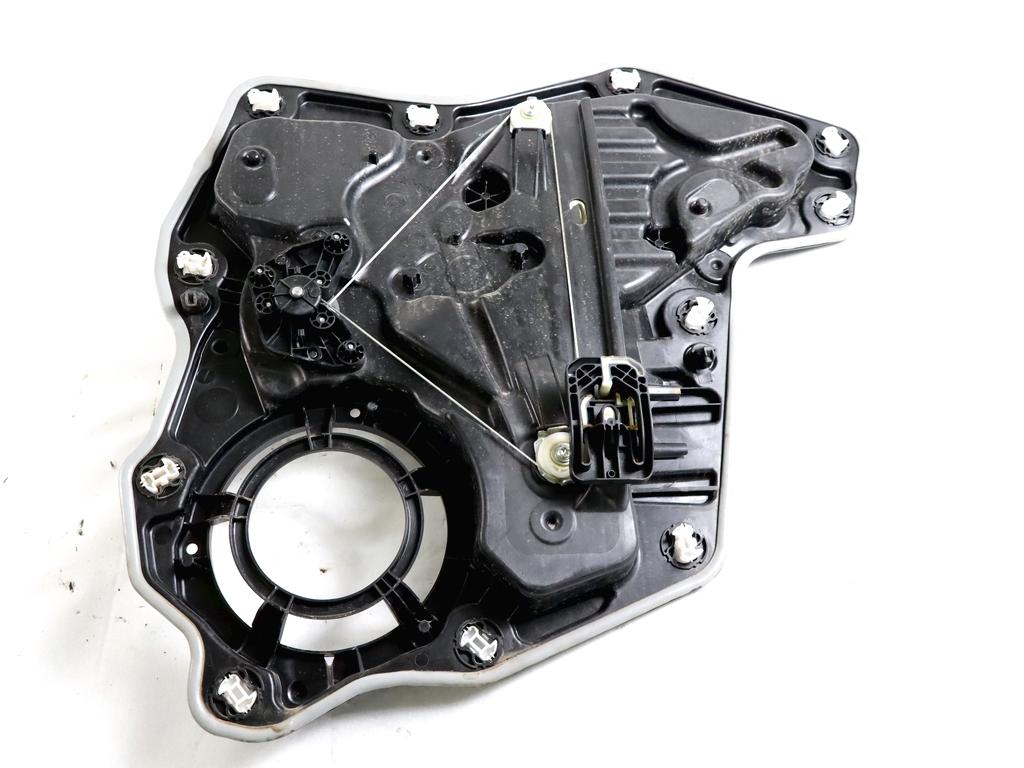 2507030 MECCANISMO ALZA-VETRO ALZA-CRISTALLO PORTA POSTERIORE SINISTRA MANUALE FORD FIESTA 1.5 D 63KW 6M 5P (2018) RICAMBIO USATO