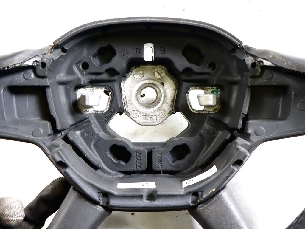 484004420R VOLANTE DACIA SANDERO 1.0 B 67KW 6M 5P (2023) RICAMBIO USATO 