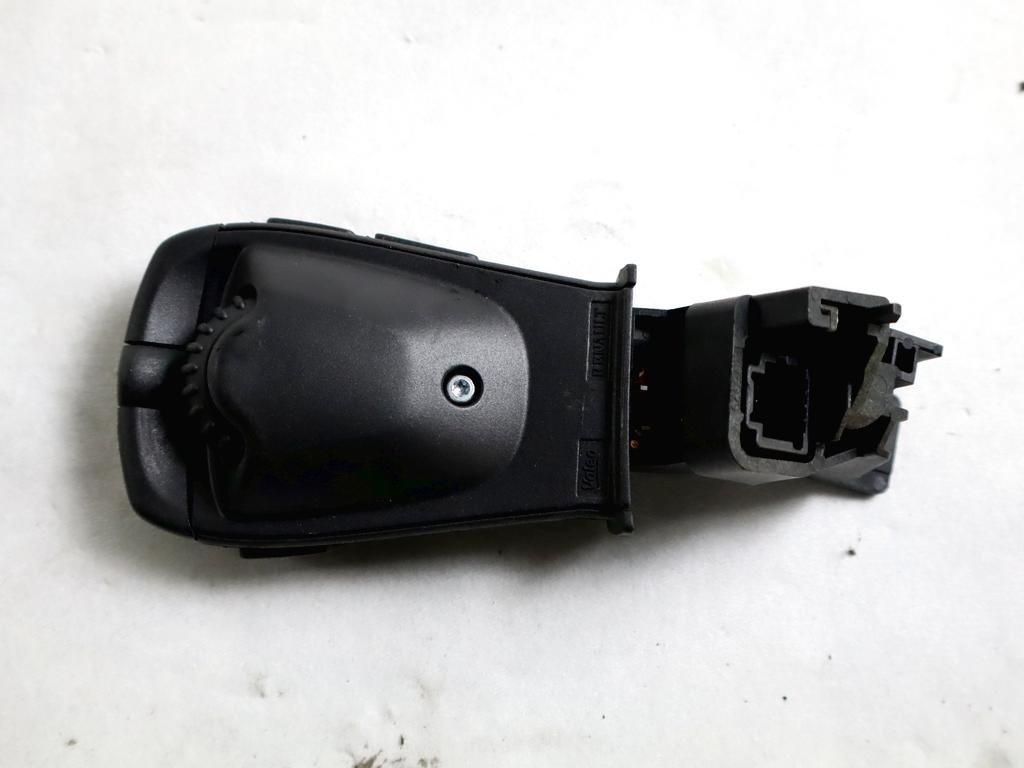 255522187R COMANDI TELEFONO AL VOLANTE DACIA SANDERO 1.0 B 67KW 6M 5P (2023) RICAMBIO USATO 