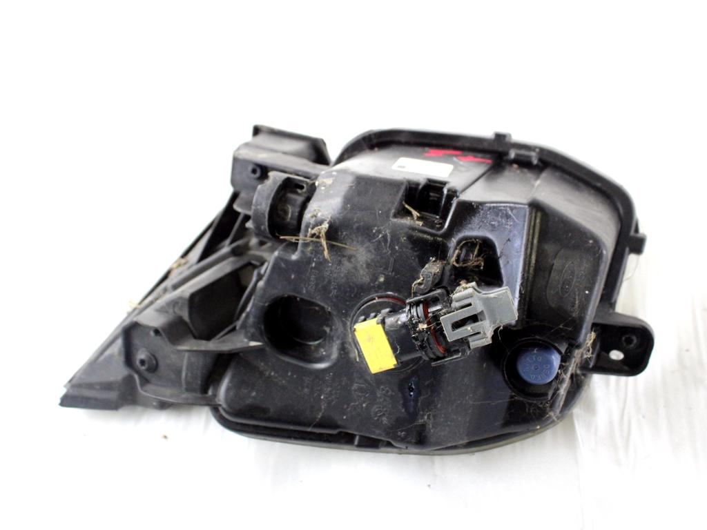 2112660 FARO FANALE PROIETTORE FENDINEBBIA ANTERIORE SINISTRO FORD FIESTA 1.5 D 63KW 6M 5P (2018) RICAMBIO USATO