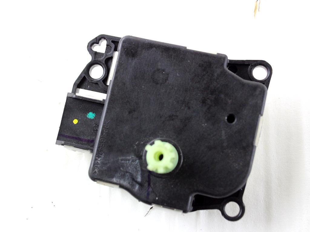 AV11-19E616-HA MOTORINO SCATOLA RISCALDAMENTO FORD FIESTA 1.5 D 63KW 6M 5P (2018) RICAMBIO USATO