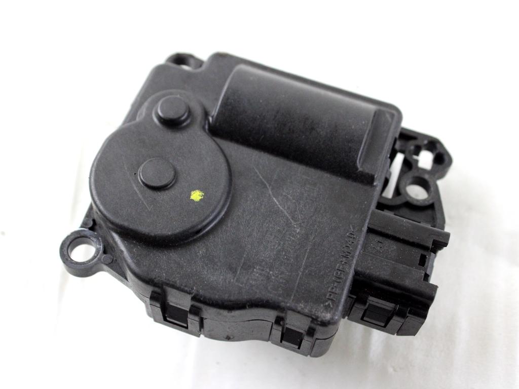 AV11-19E616-FA MOTORINO SCATOLA RISCALDAMENTO FORD FIESTA 1.5 D 63KW 6M 5P (2018) RICAMBIO USATO